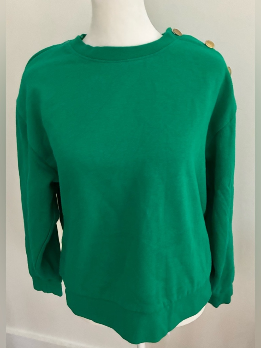 J.Crew Green gold Button-Shoulder Women's sweatshirt. Small preppy - Picture 2 of 7